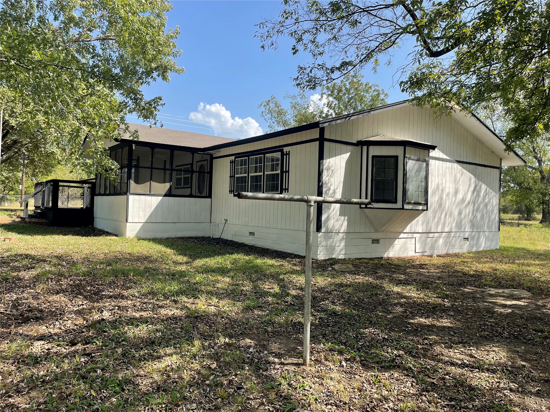 22701 Ns 421 Road Property Photo 6