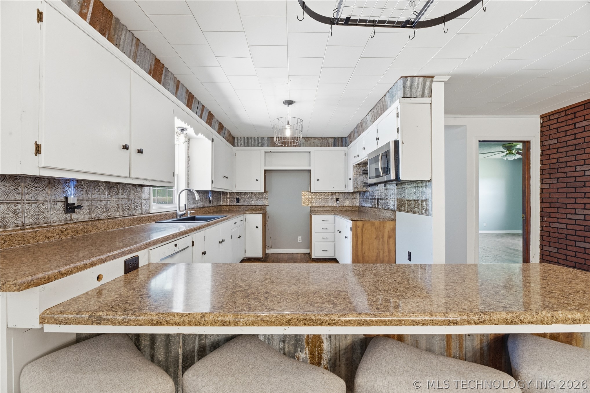 22701 Ns 421 Road Property Photo 11