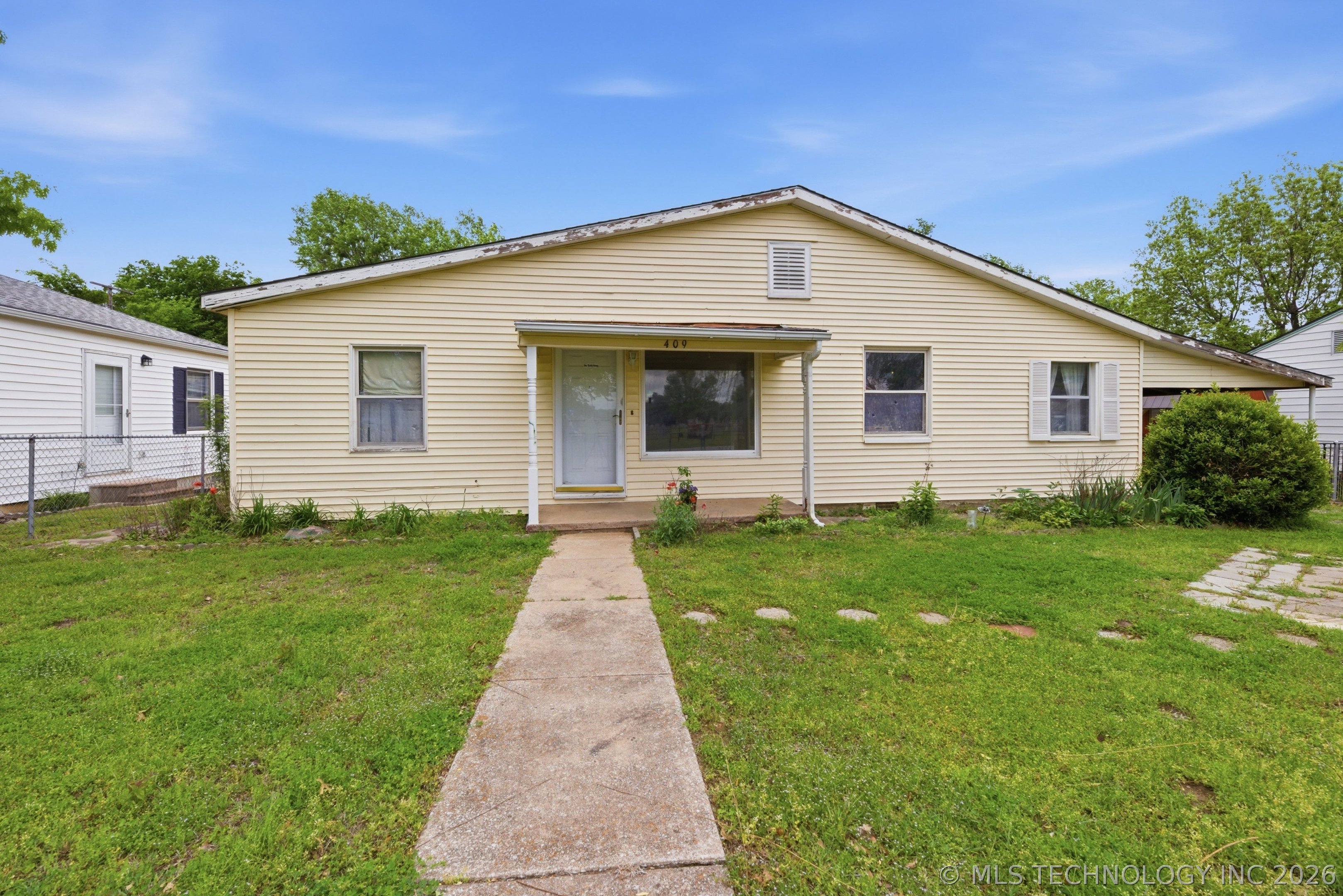409 N Ridgeway Street Property Photo 1