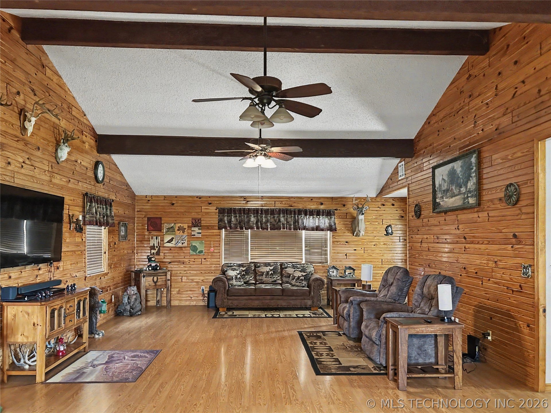 21127 S 590 Road Property Photo 2