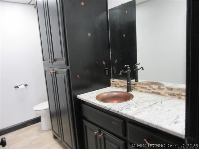 1008 N Main Property Photo 12