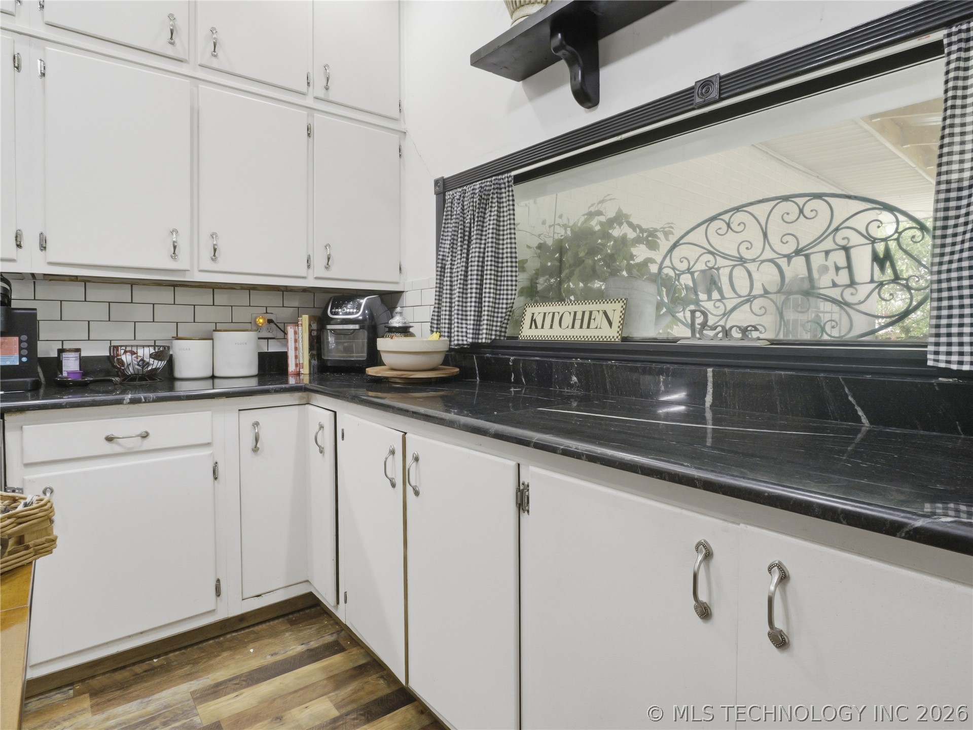 587 S Montana Property Photo 11