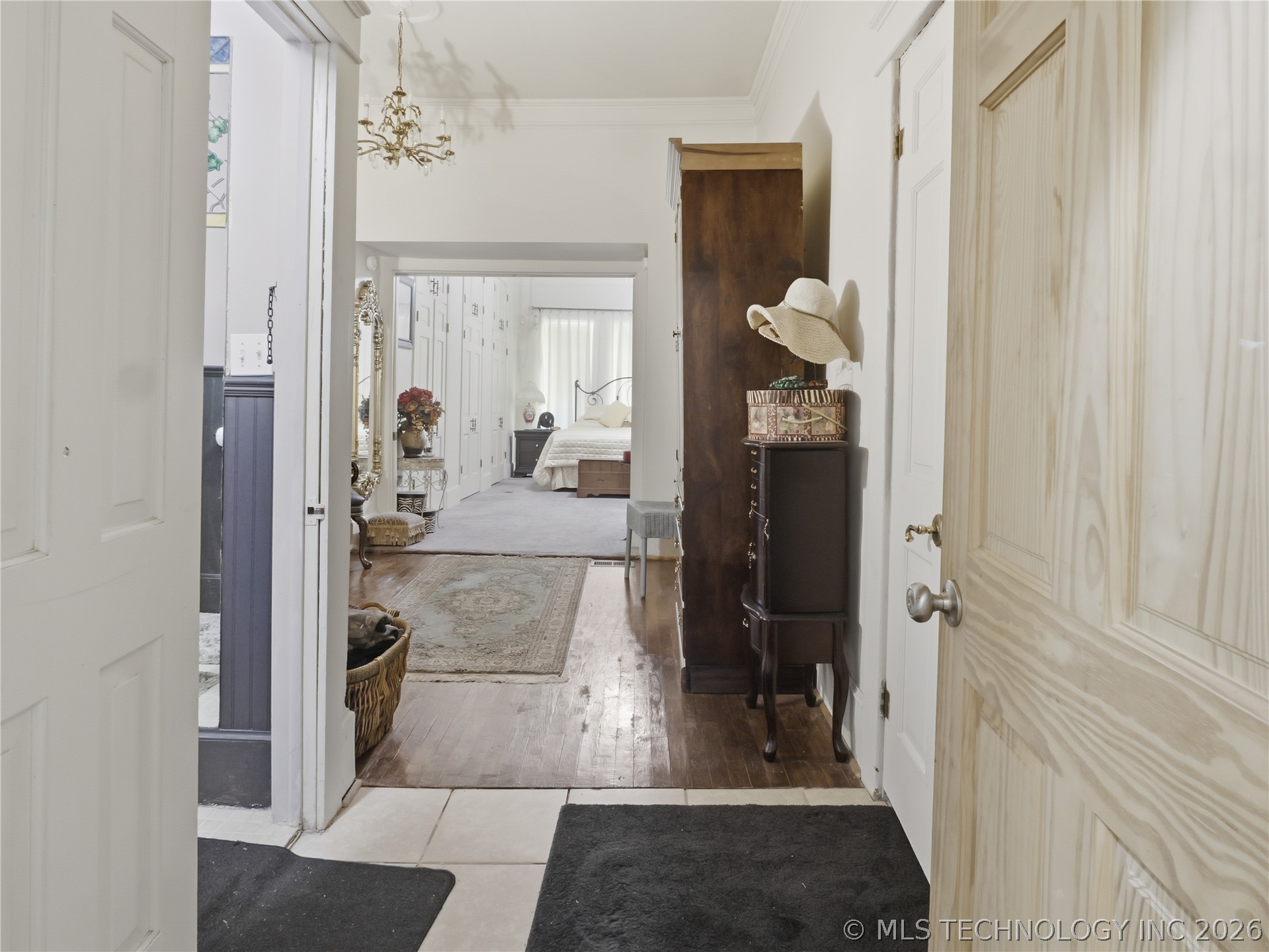 587 S Montana Property Photo 13