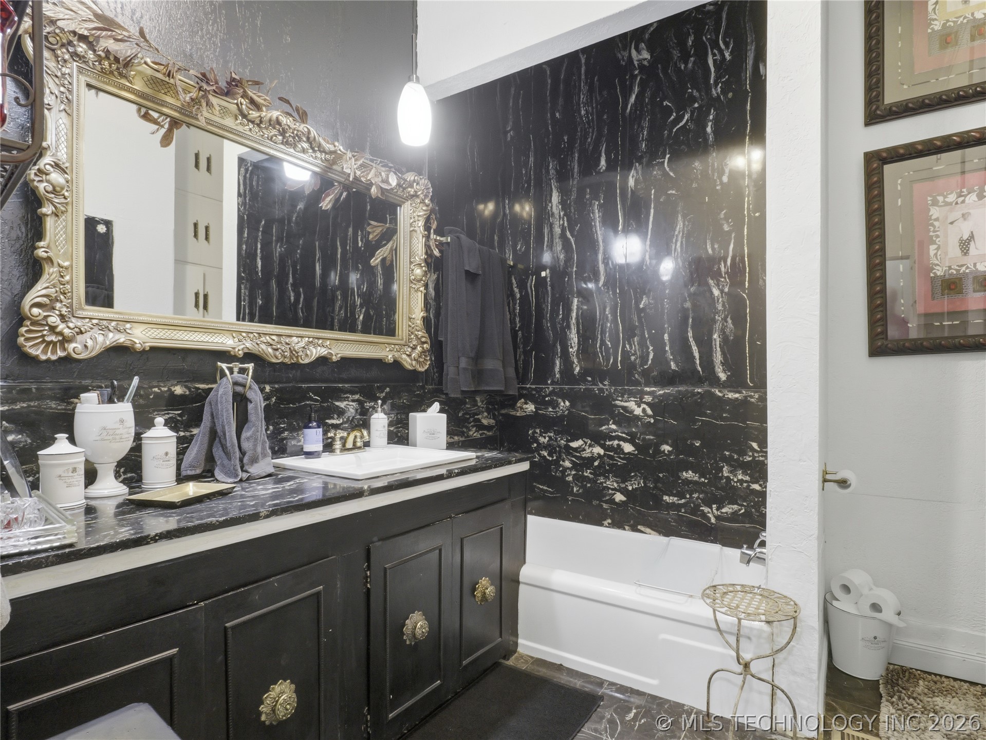 587 S Montana Property Photo 17