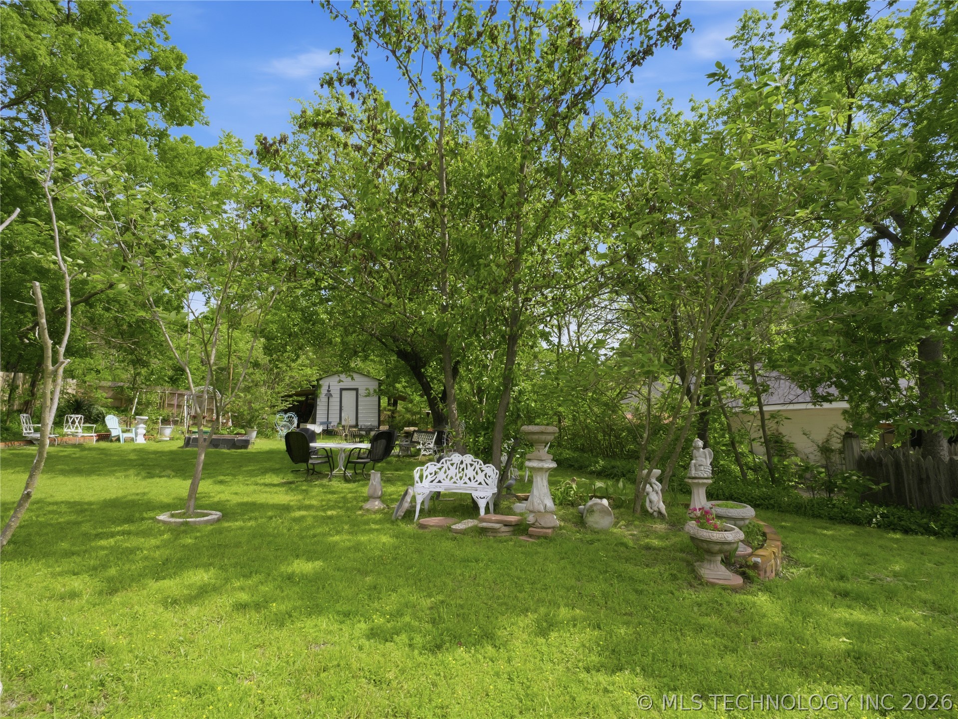 587 S Montana Property Photo 32