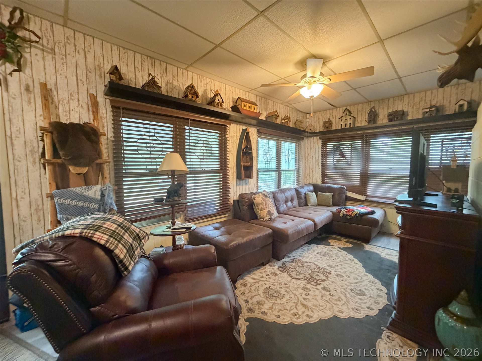 445490 Indian Road Property Photo 4