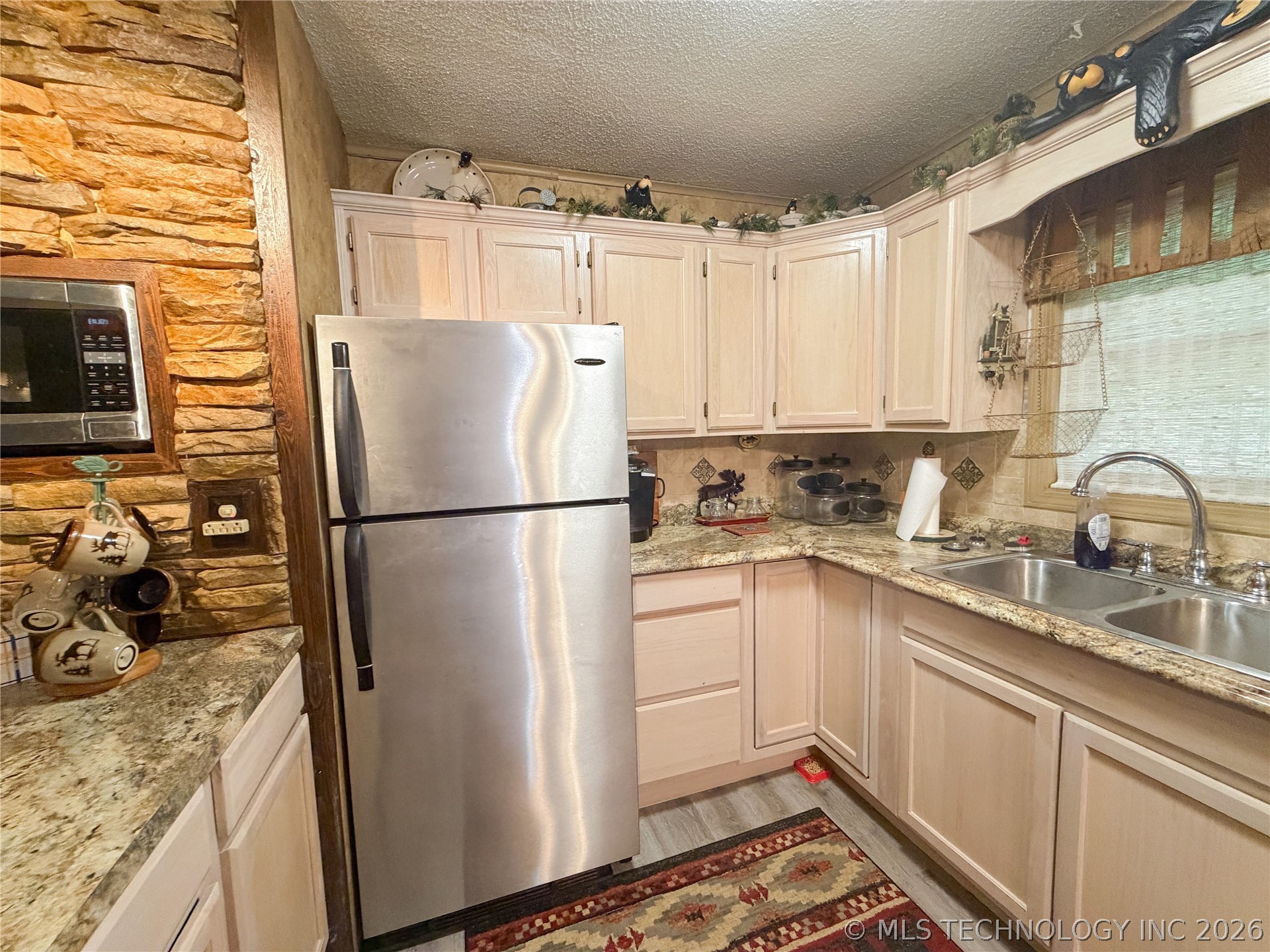 445490 Indian Road Property Photo 17