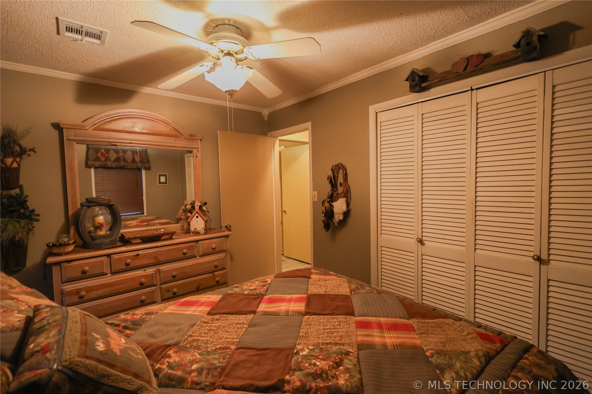 445490 Indian Road Property Photo 53