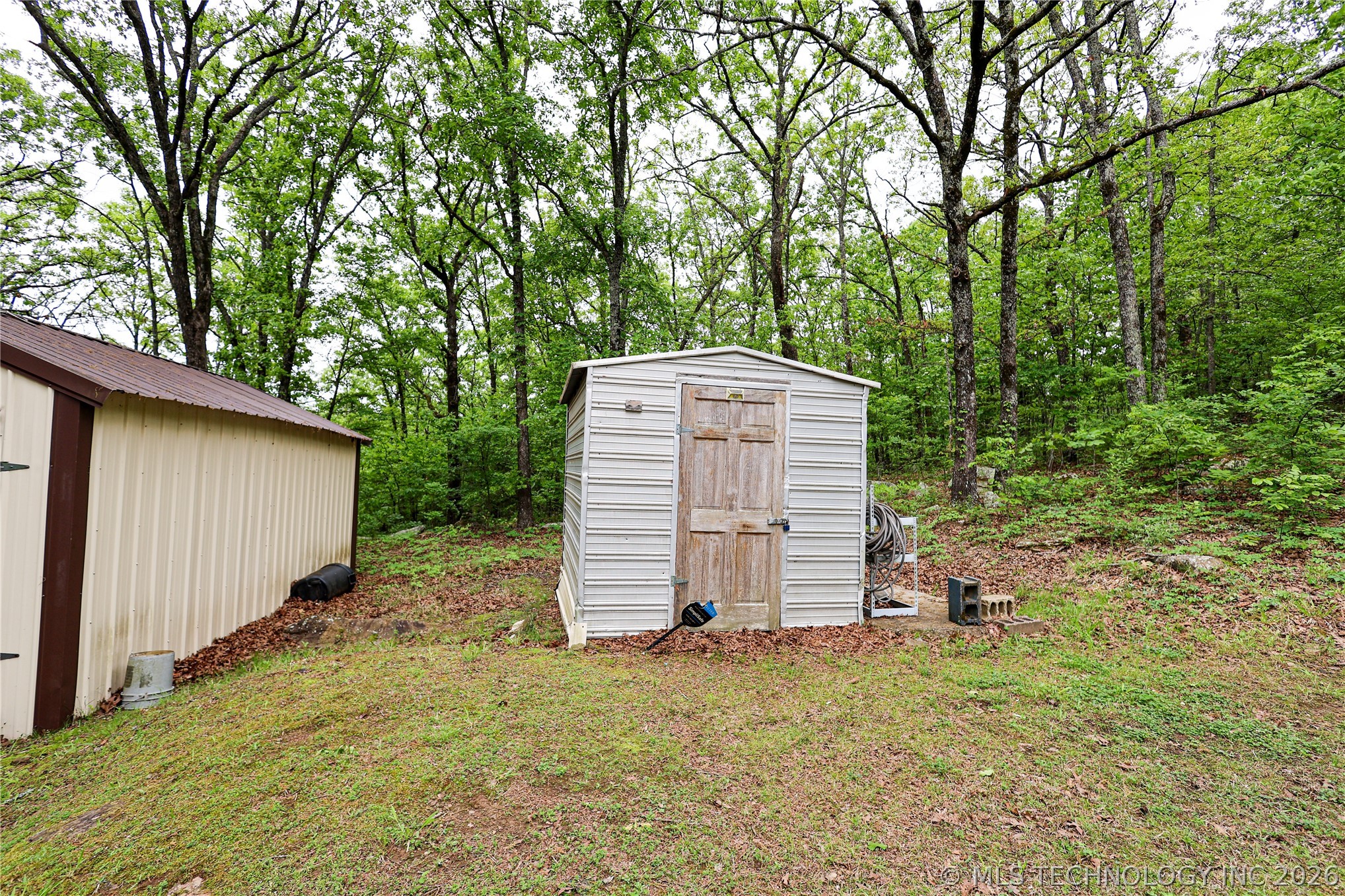 445490 Indian Road Property Photo 72