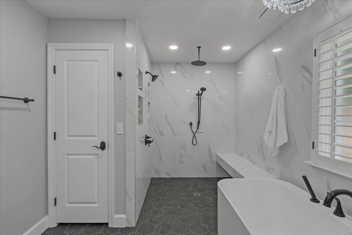 1324 E 26th Street Property Photo 50