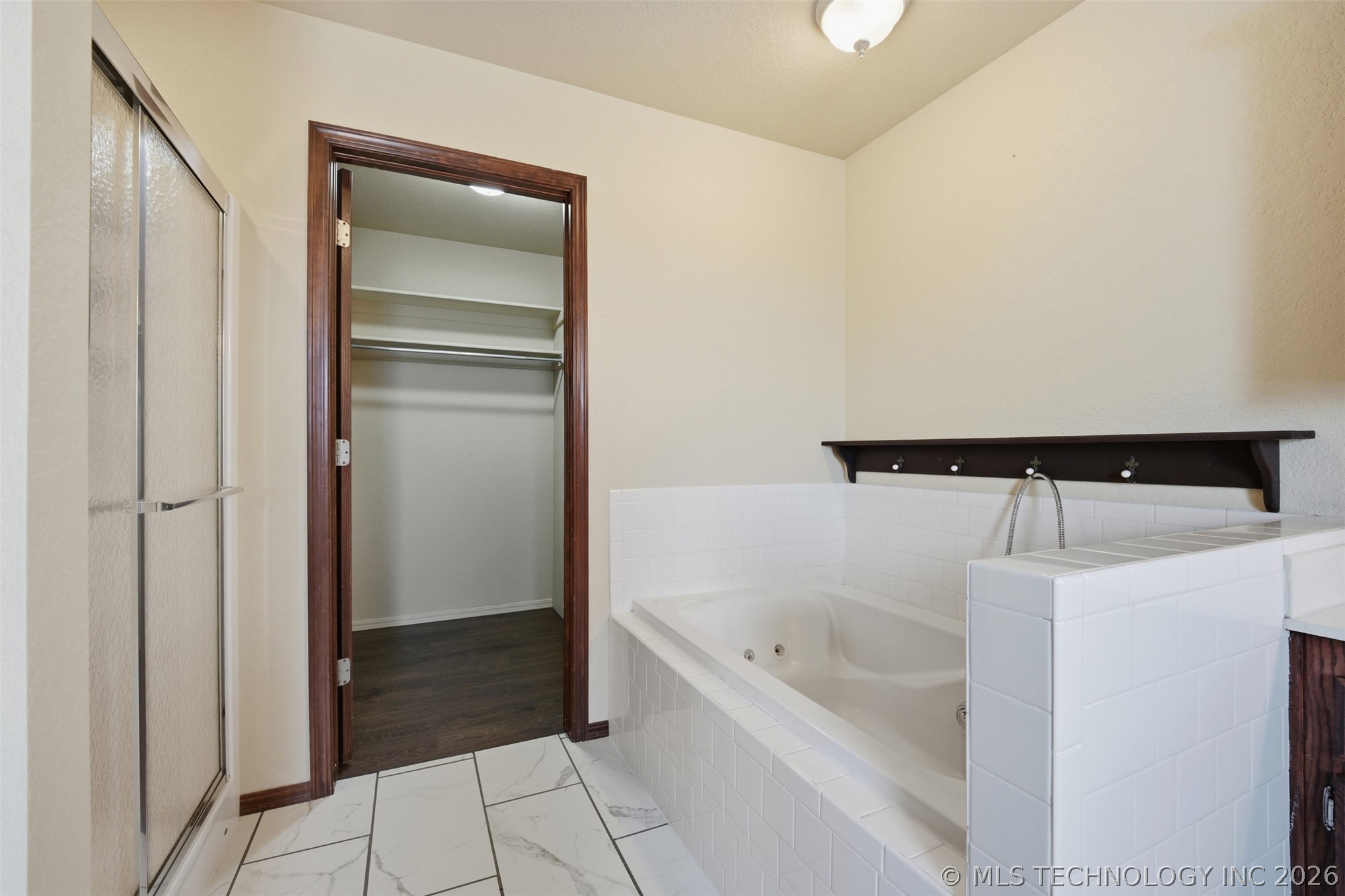 713 Pinewood Trails Drive Property Photo 18