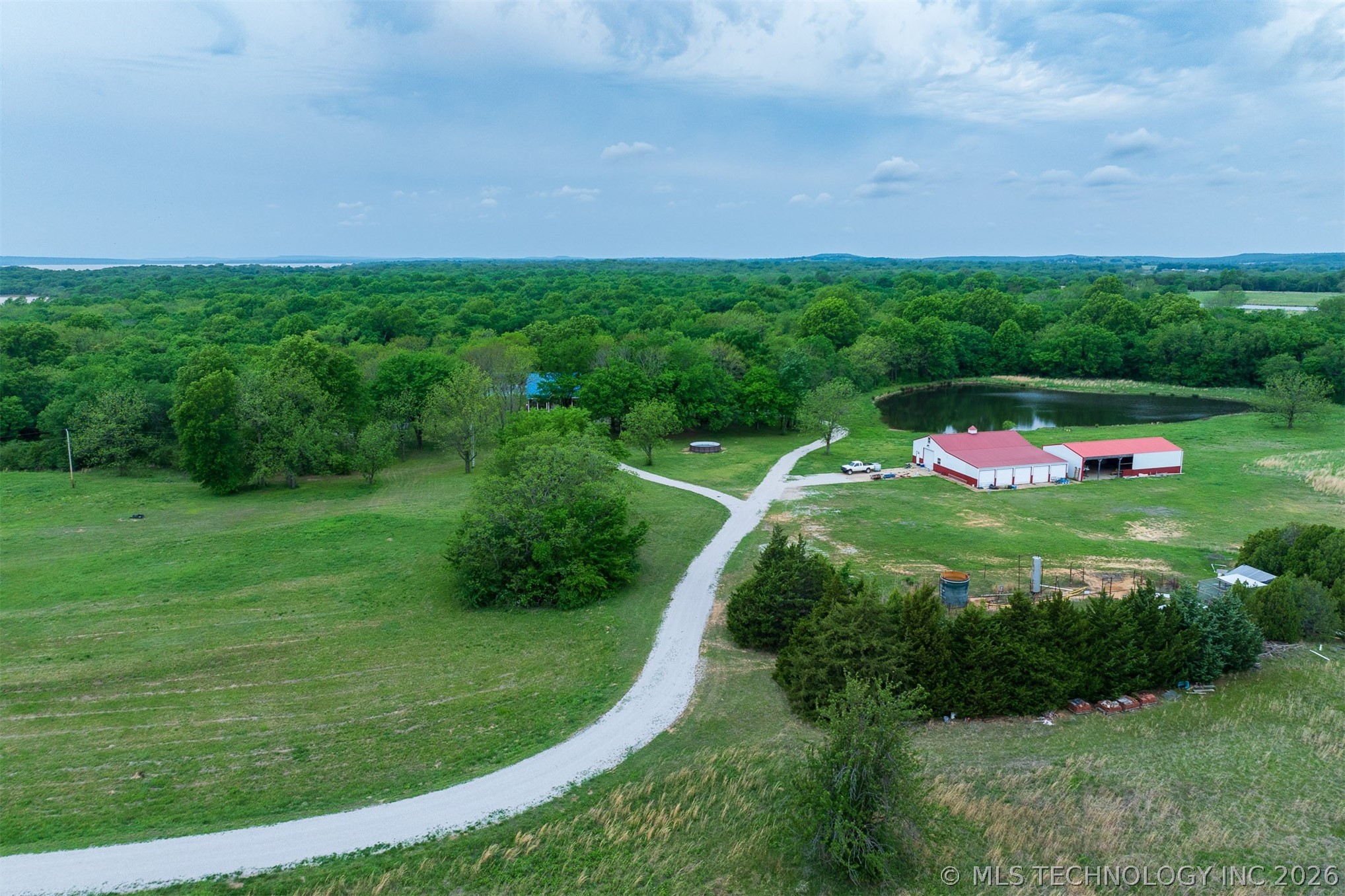 104654 S 4110 Road Property Photo 2