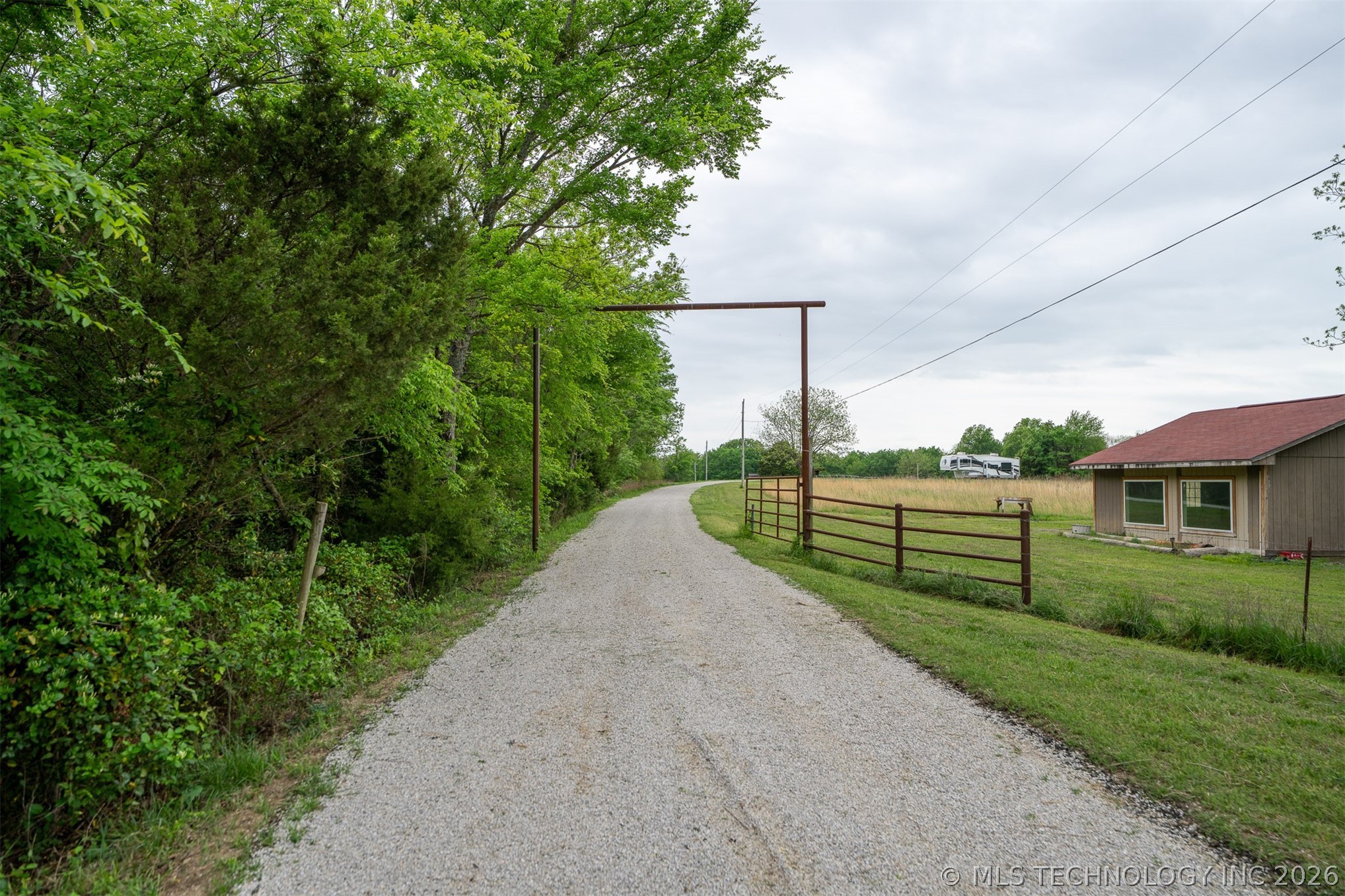 104654 S 4110 Road Property Photo 12