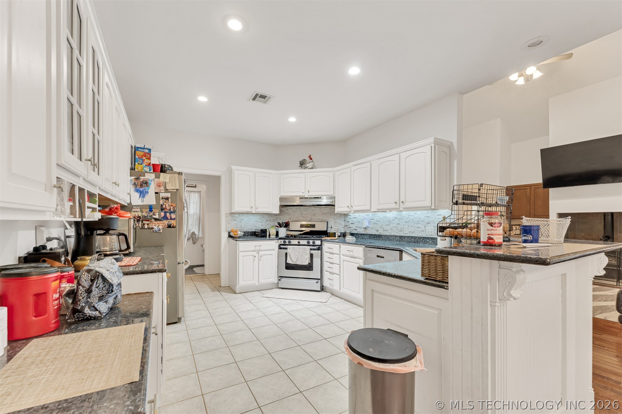 104654 S 4110 Road Property Photo 33