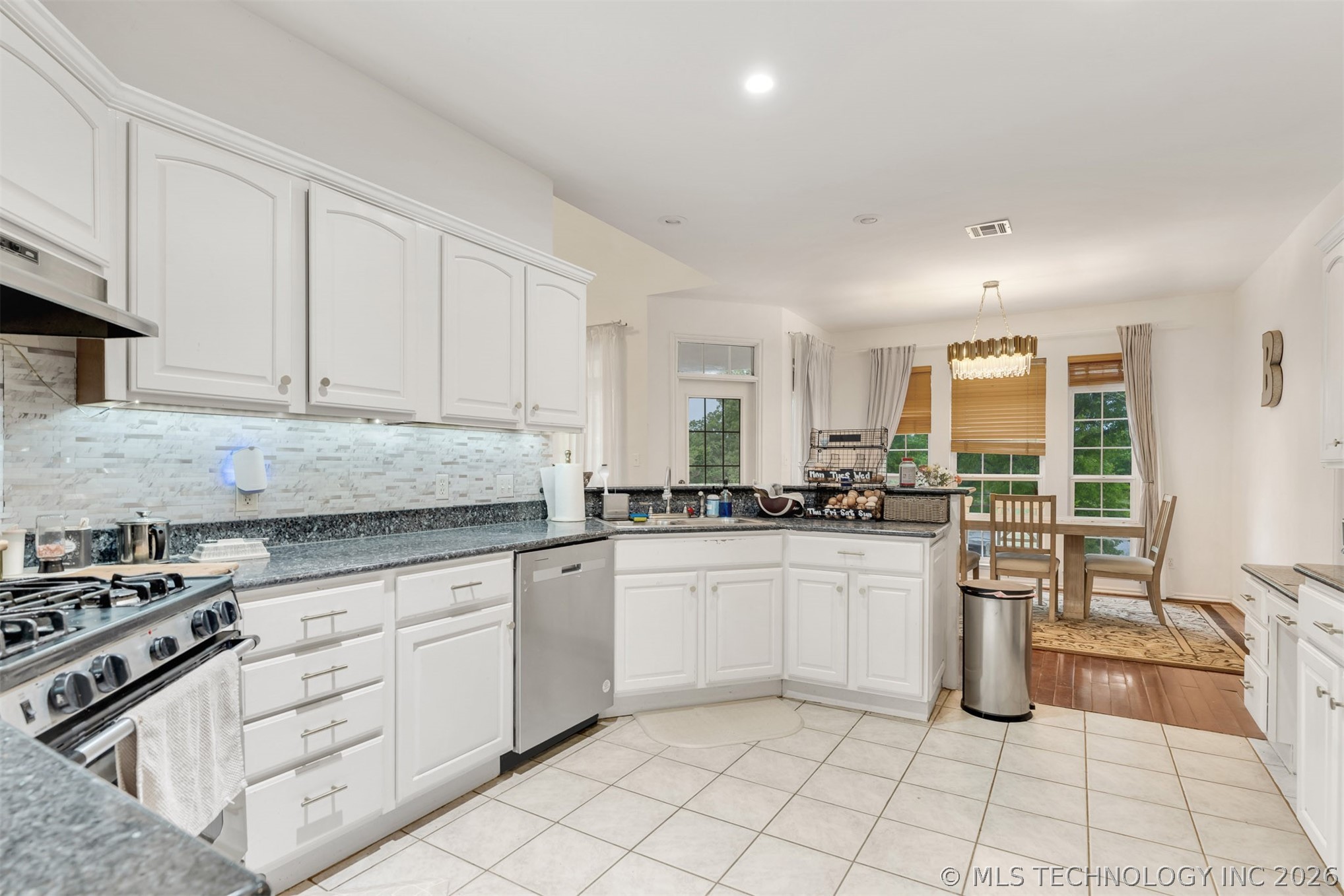 104654 S 4110 Road Property Photo 37
