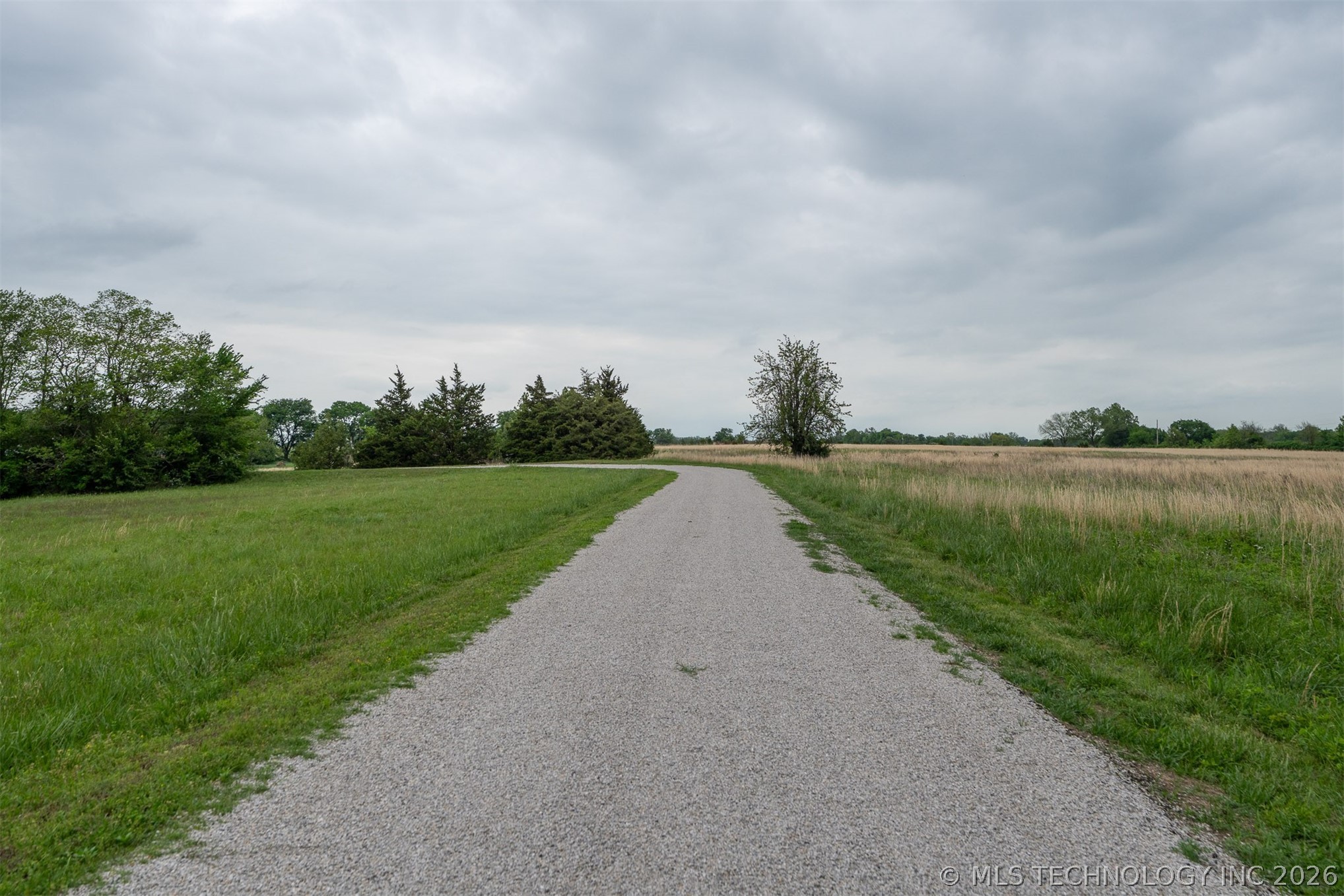 104654 S 4110 Road Property Photo 90