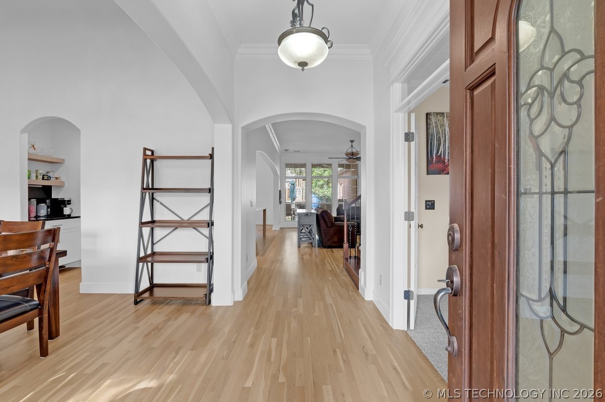 10488 S 87th East Avenue Property Photo 6