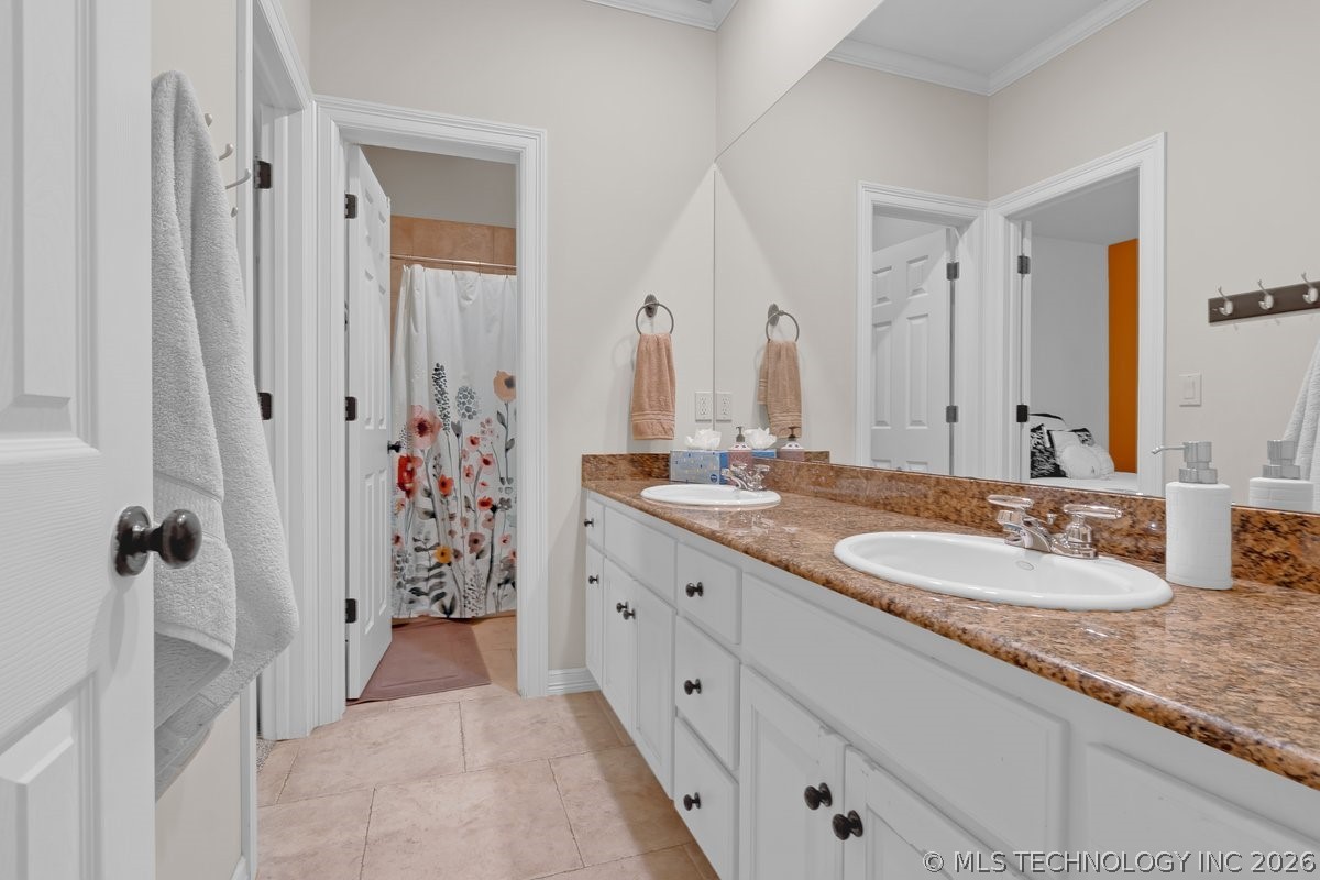 10488 S 87th East Avenue Property Photo 36