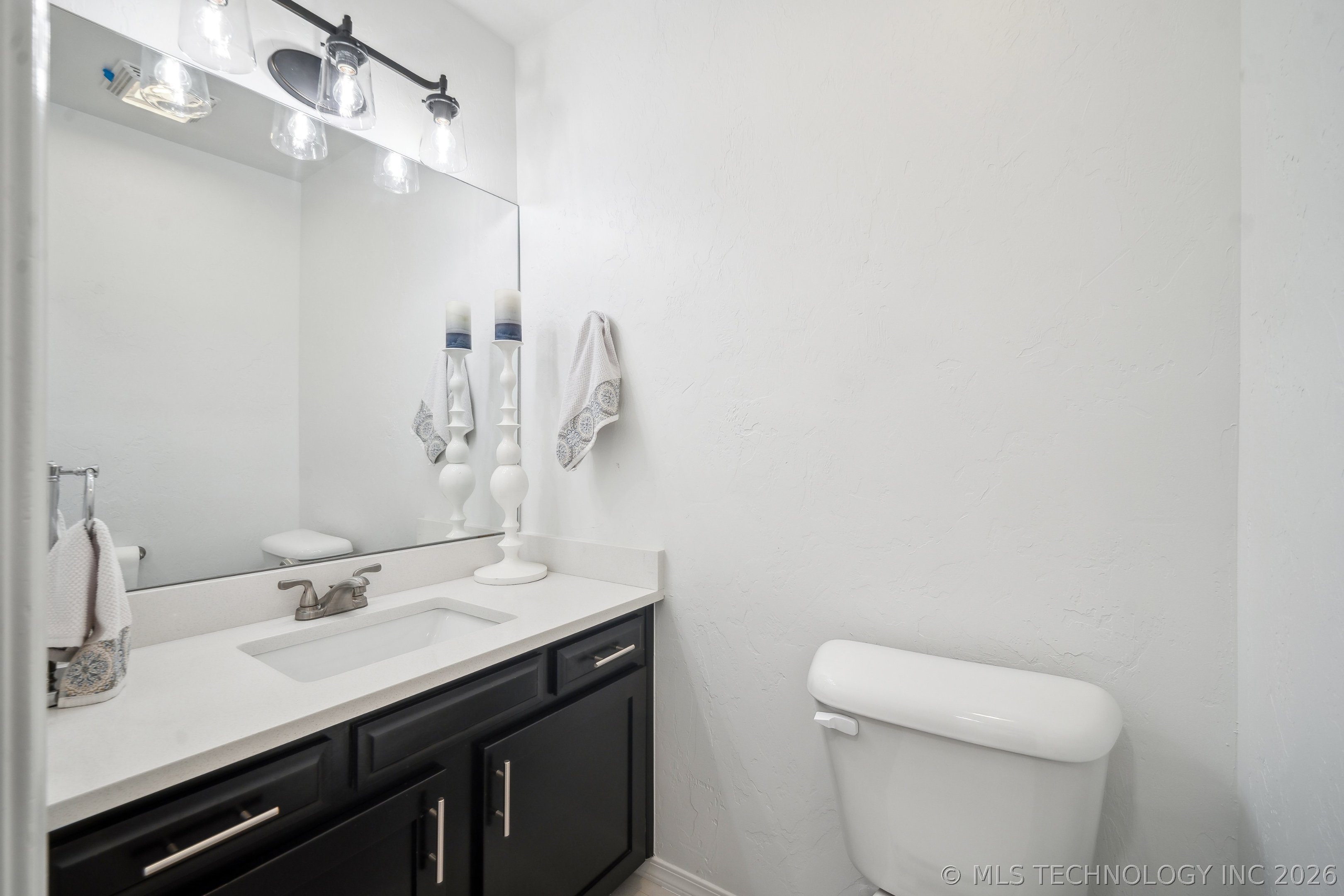 3735 E 64th Place Property Photo 17