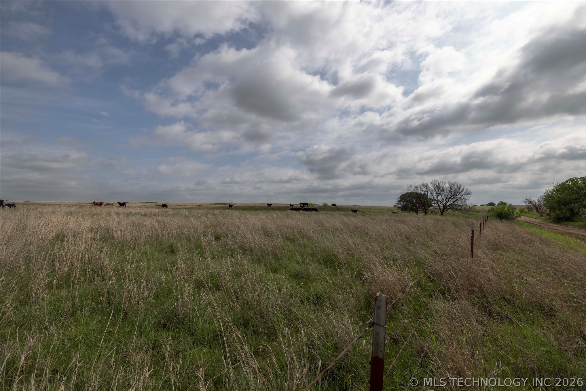 0001 S 336 Road Property Photo 5