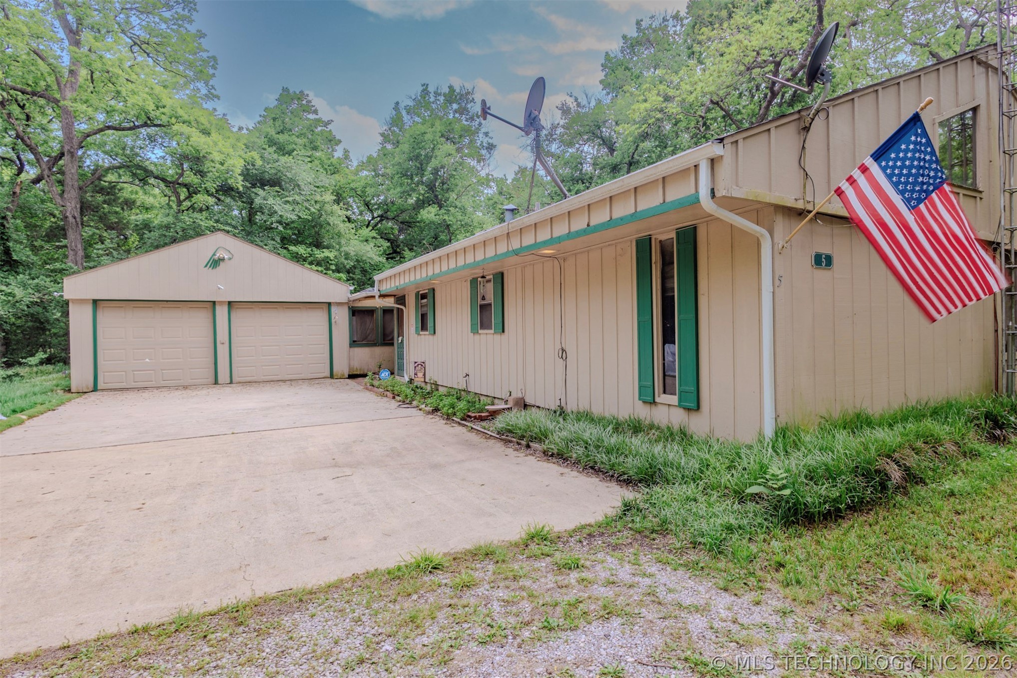 5 Simpson Road Property Photo 1