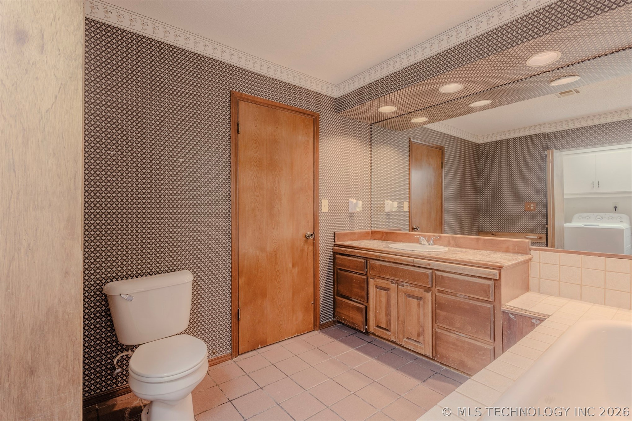 5 Simpson Road Property Photo 10