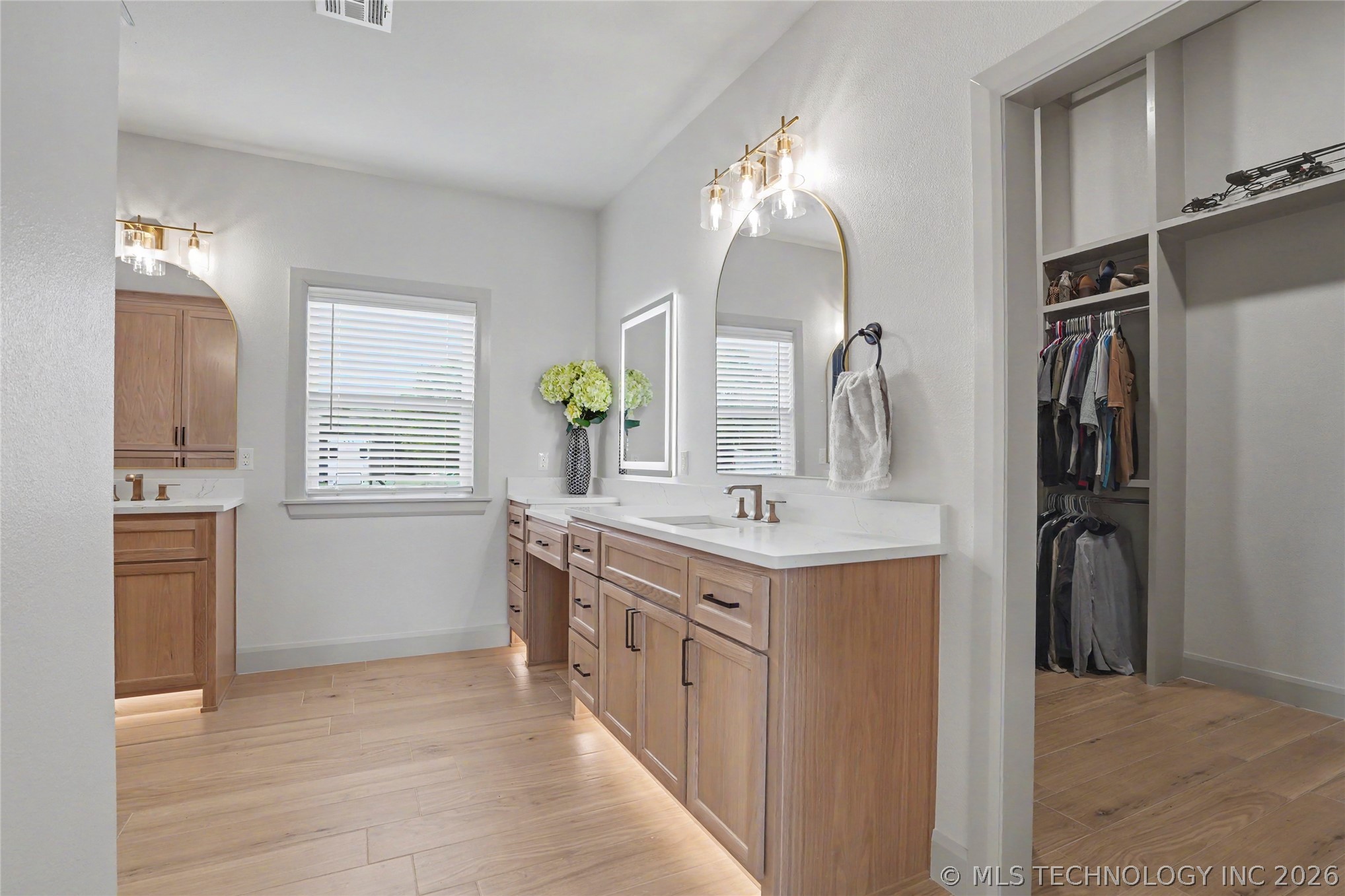 16014 N Memorial Drive Property Photo 21