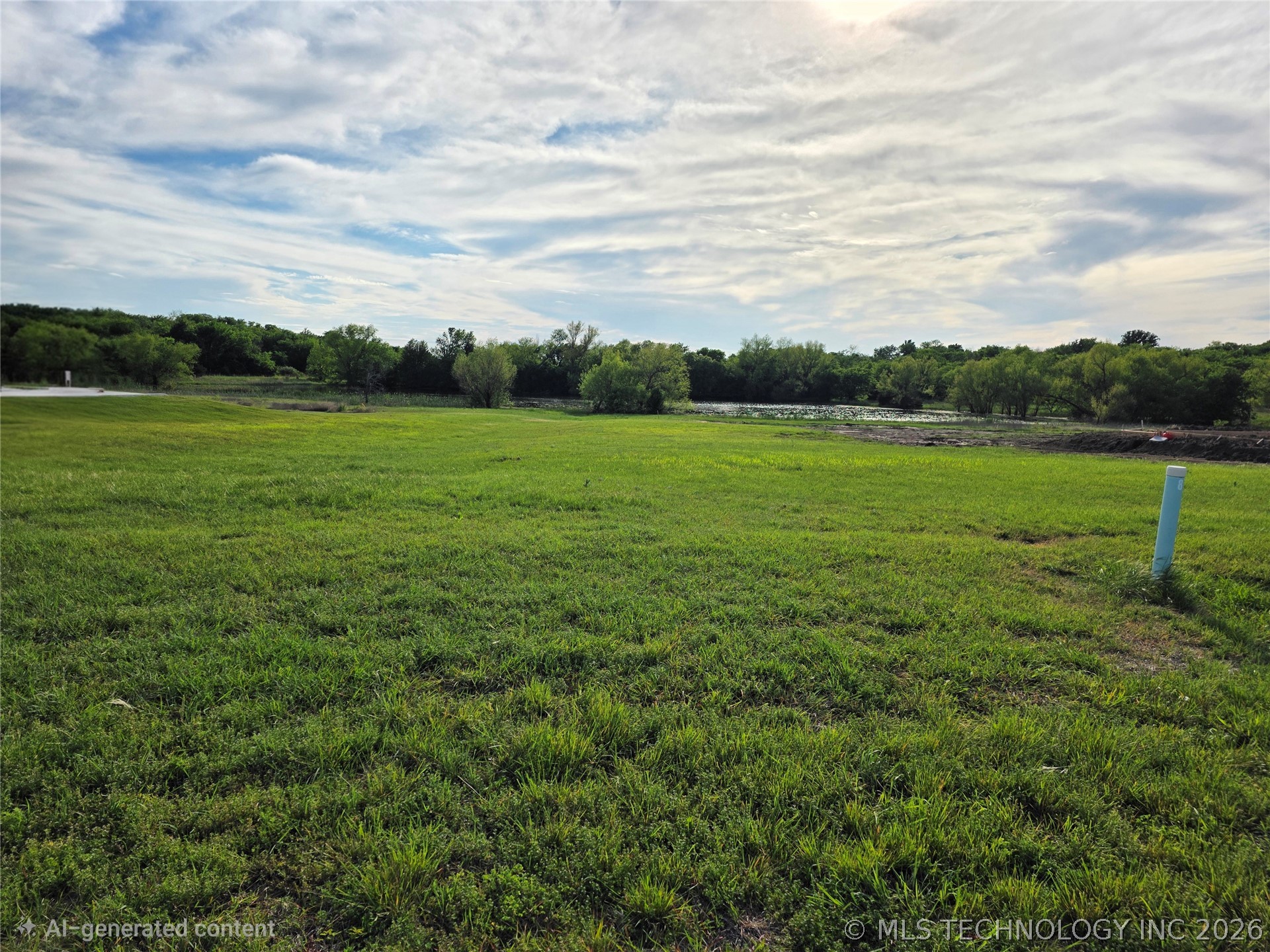 907 Prairie View Road Property Photo 1