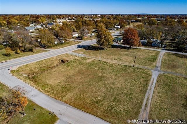 Hwy 20 Property Photo 1
