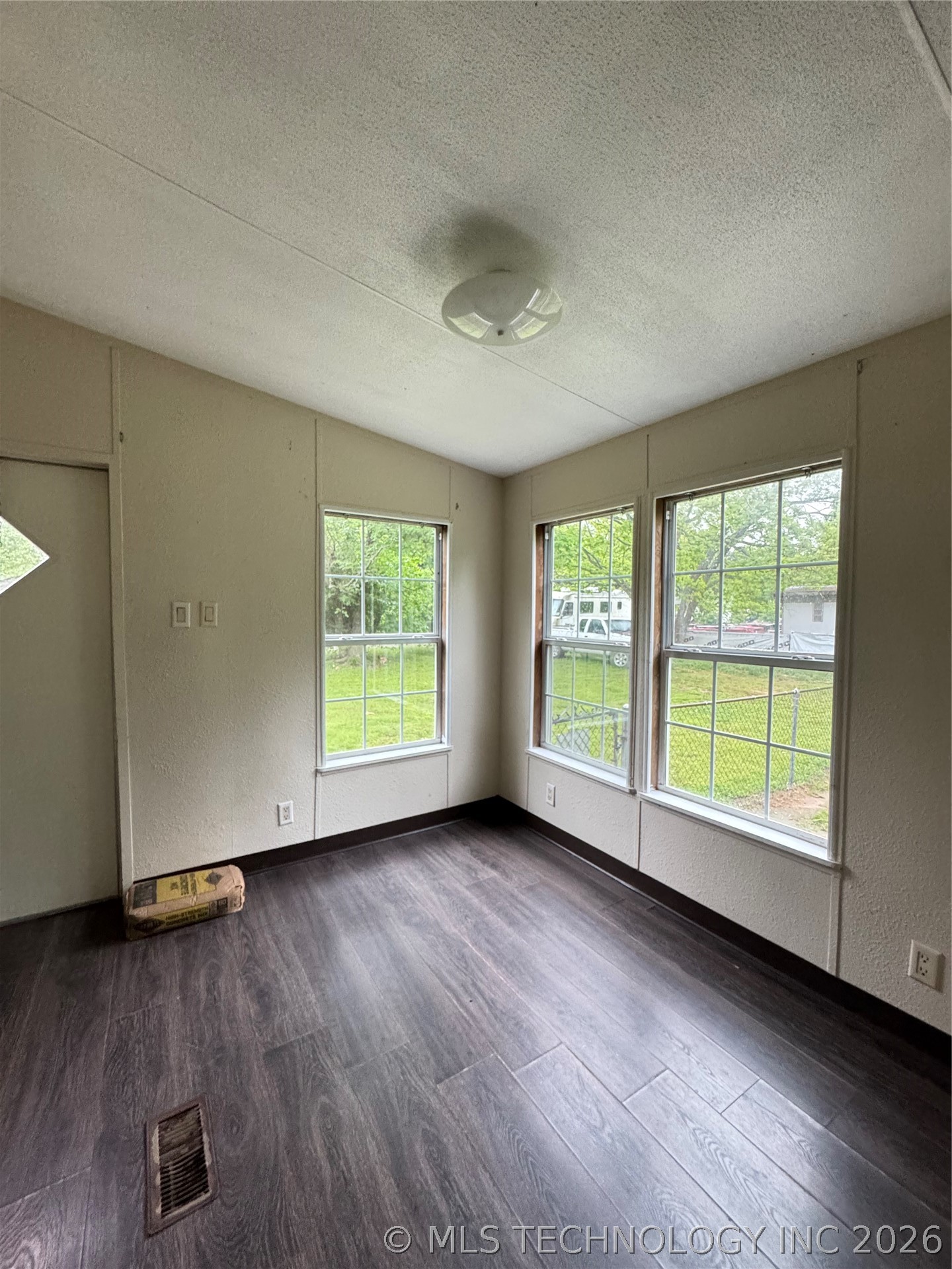 503 Godfrey Property Photo 10
