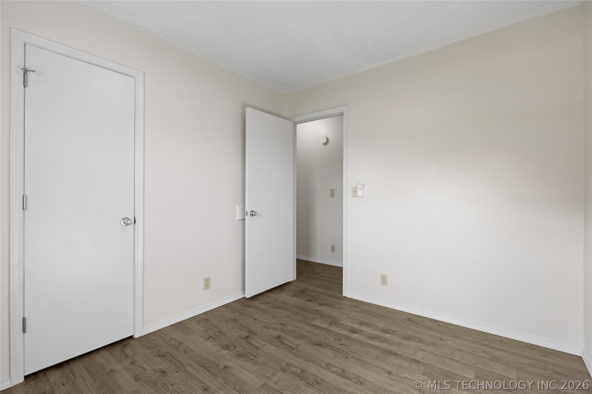 1911 N Maple Street Property Photo 28
