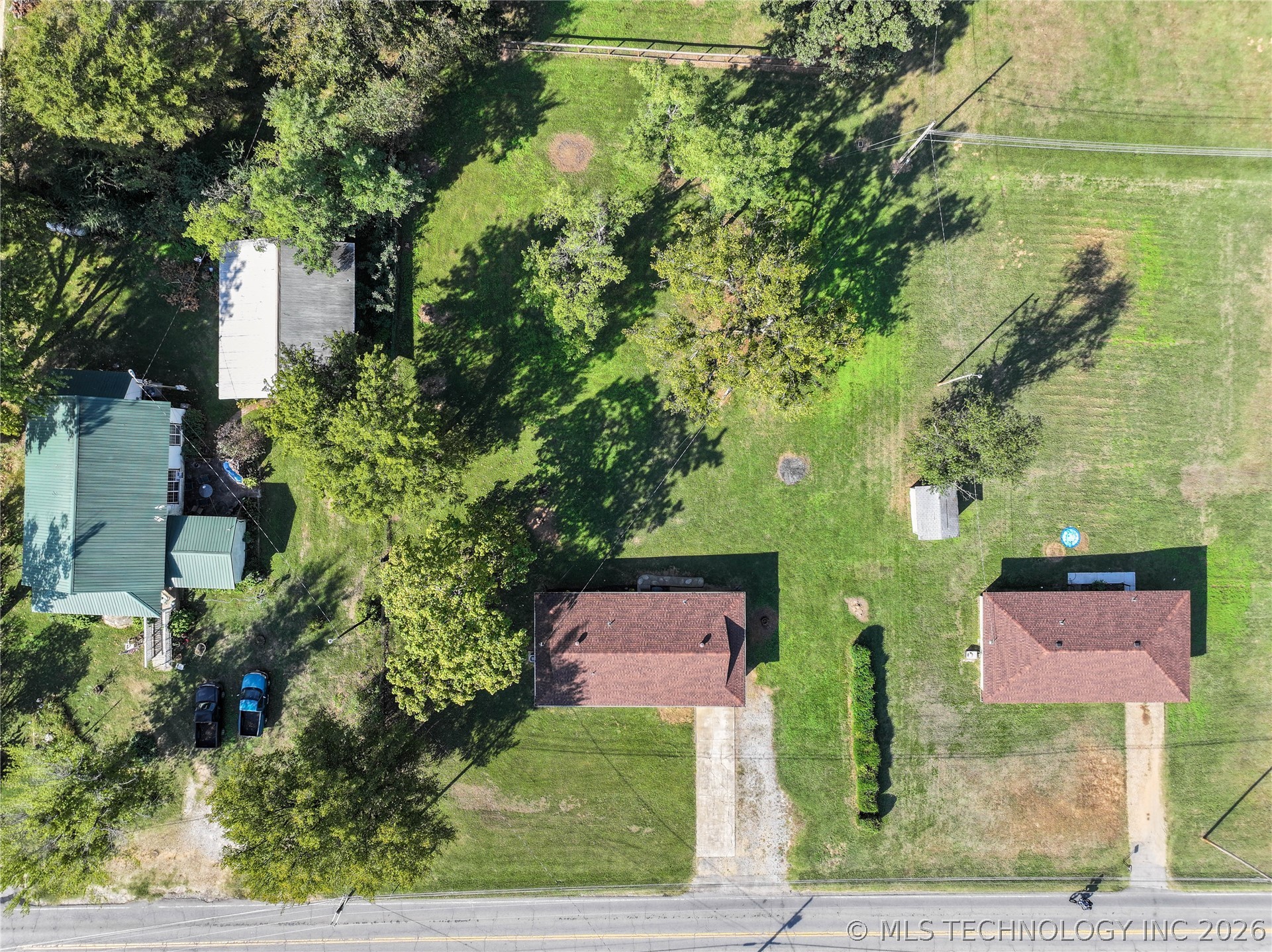1911 N Maple Street Property Photo 37