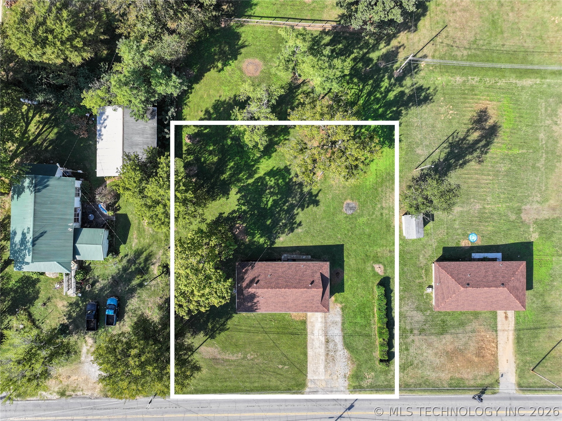 1911 N Maple Street Property Photo 43