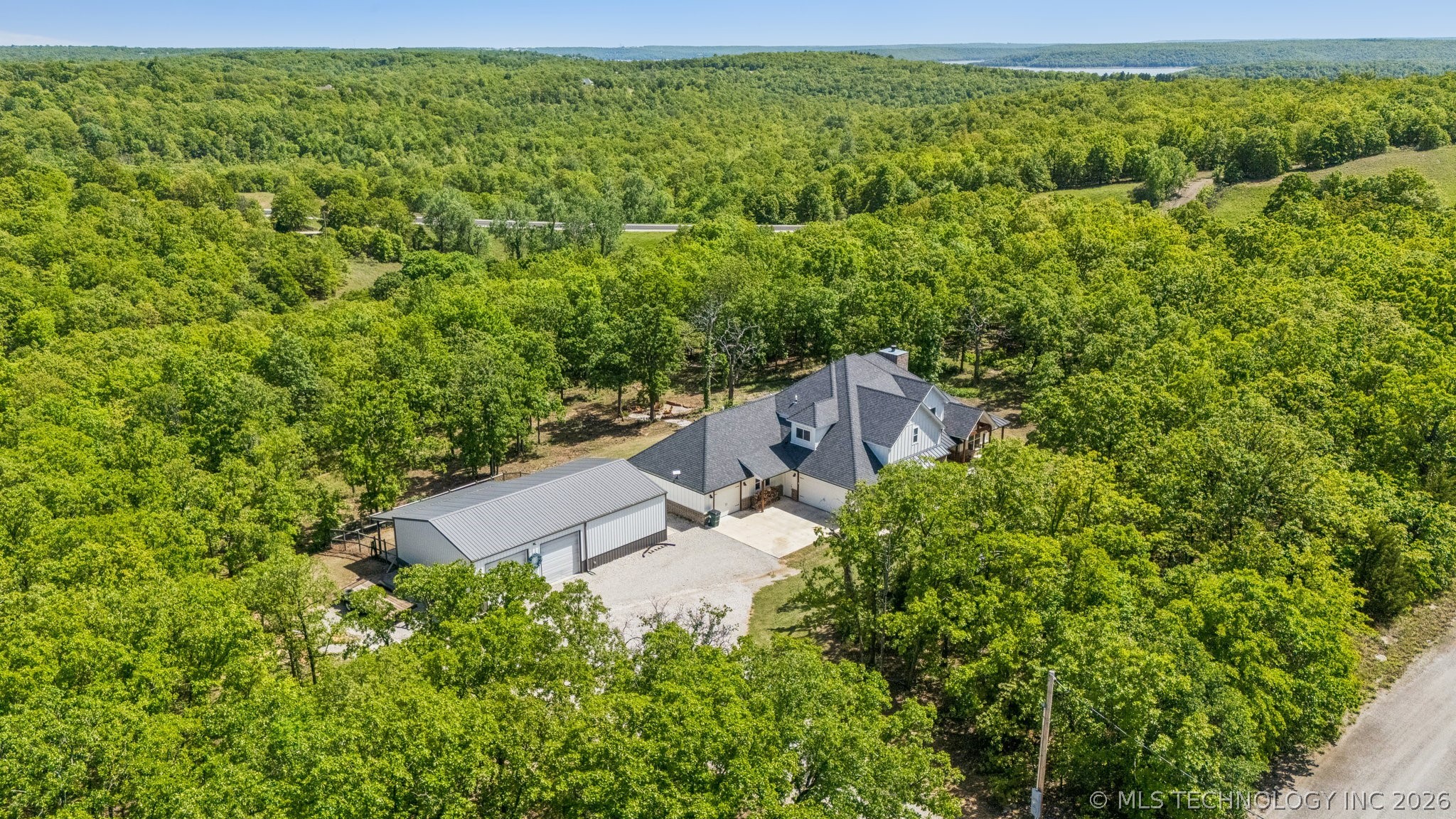 16439 N Richardson Road Property Photo 3
