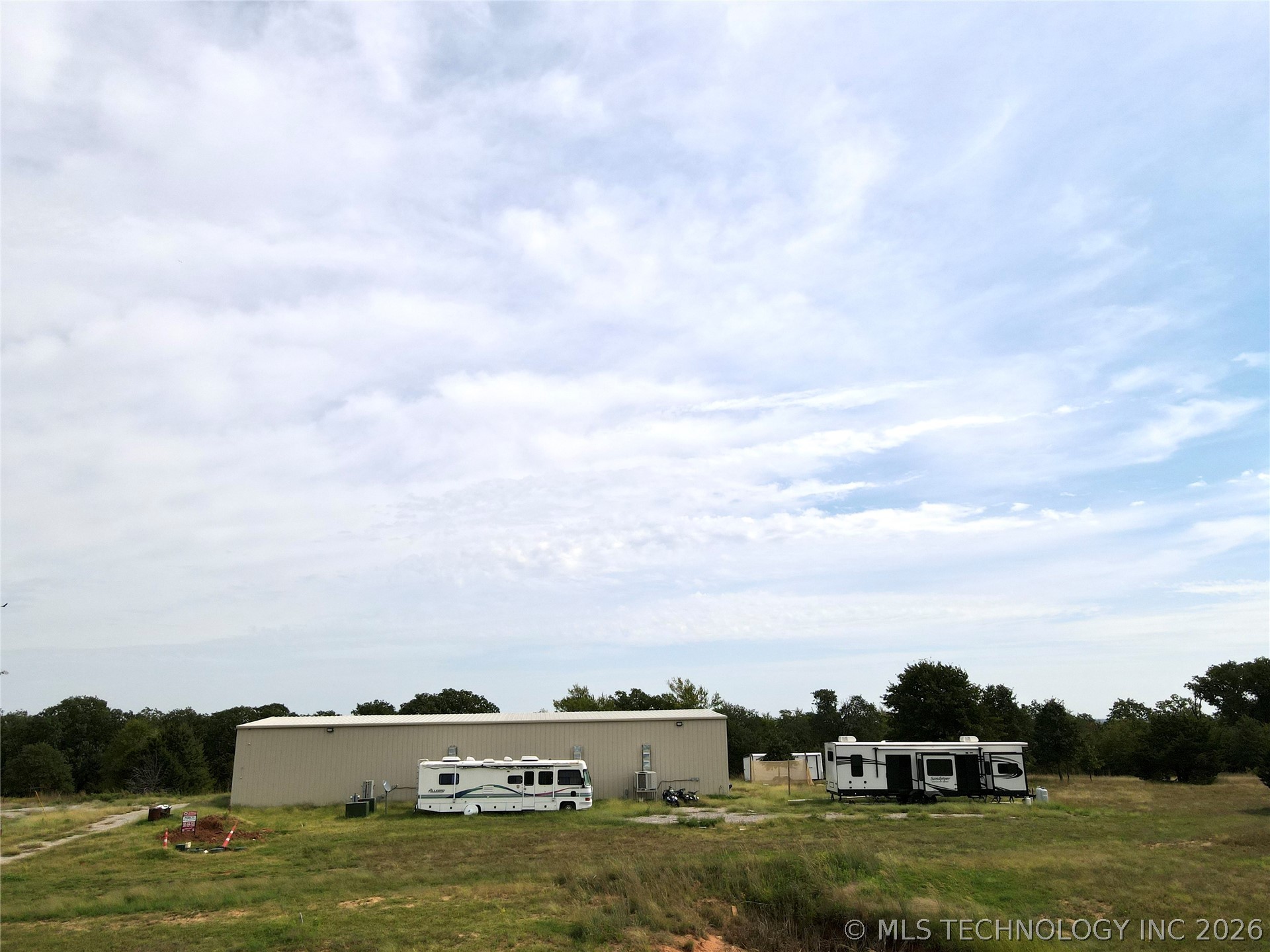 36565 E Pvt 1568 Property Photo 4