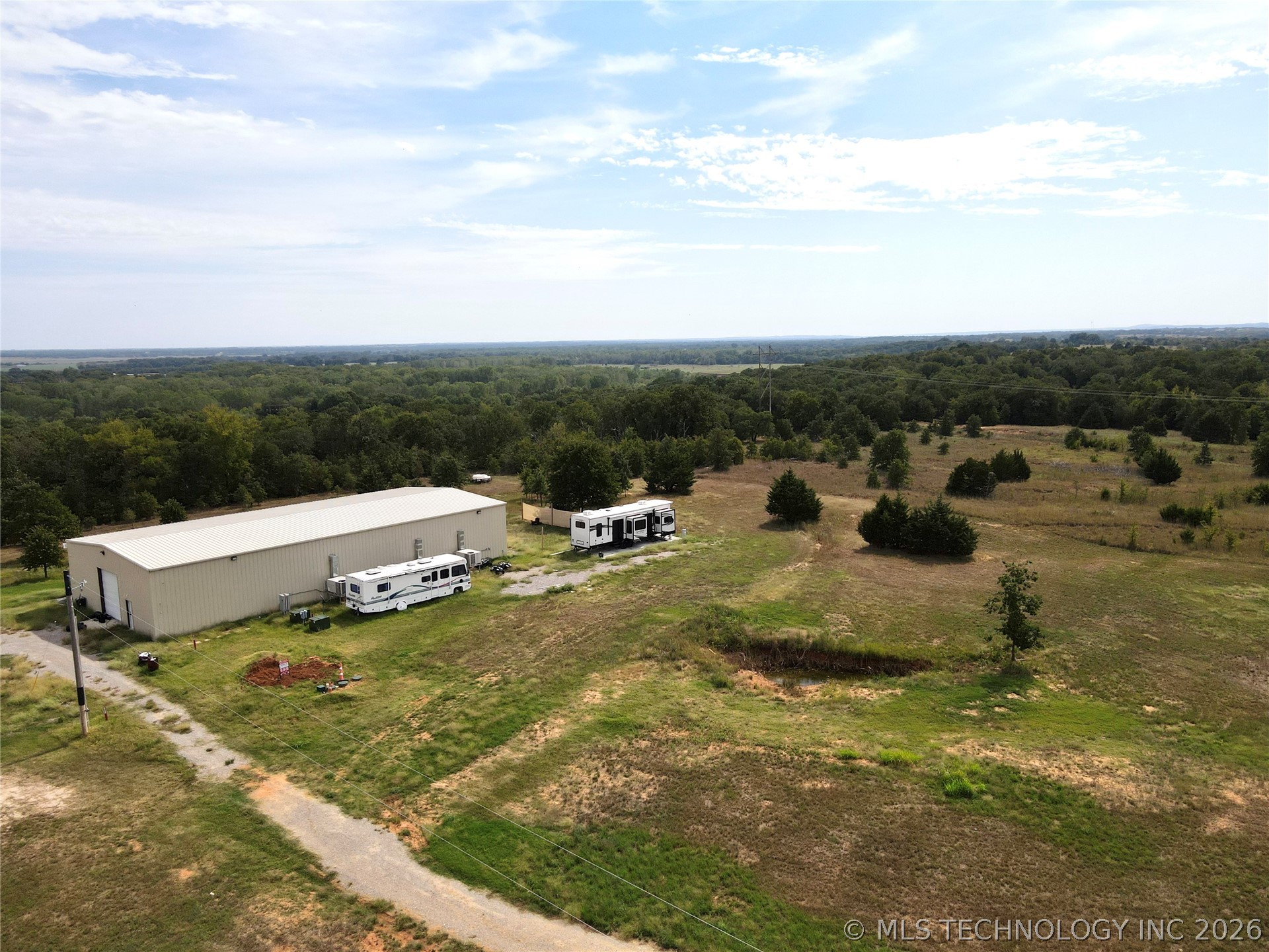 36565 E Pvt 1568 Property Photo 5