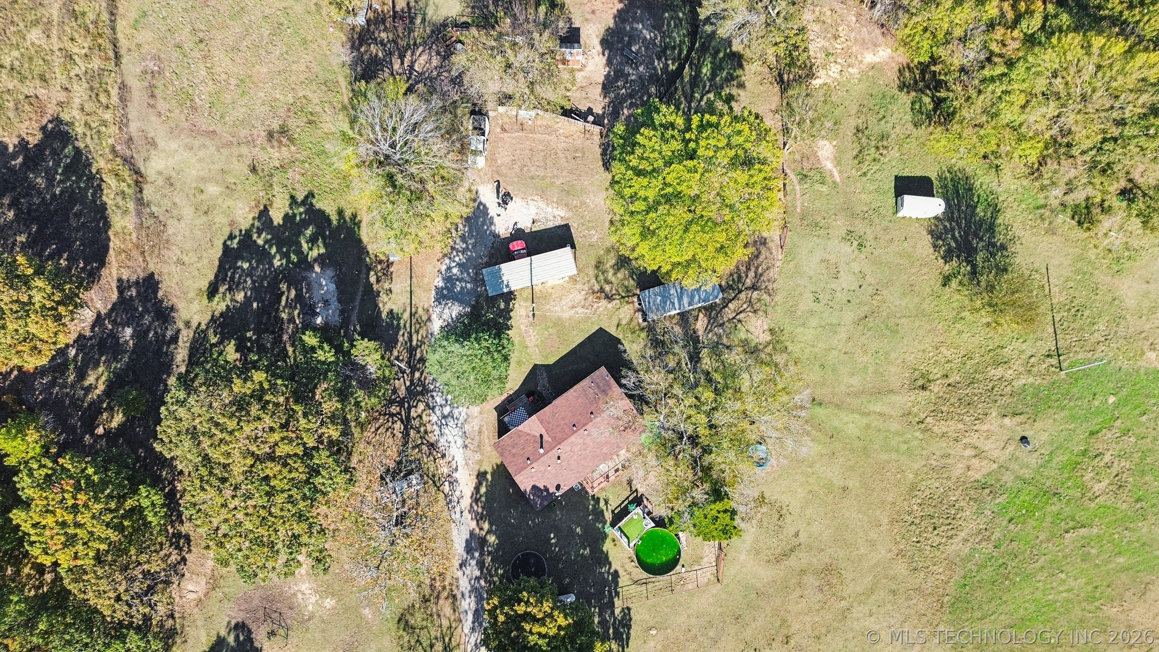 3306 2401 Road Property Photo 4