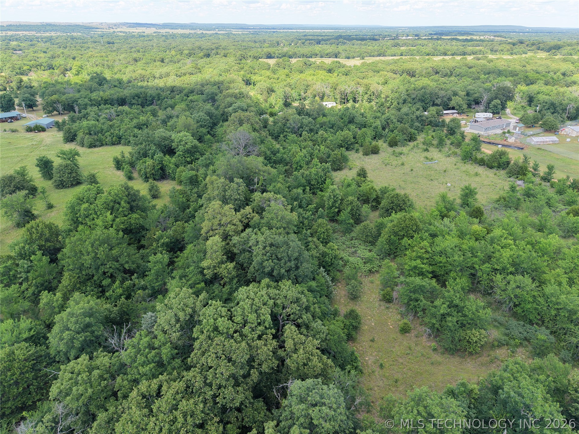 7504 Fig Road Property Photo 5