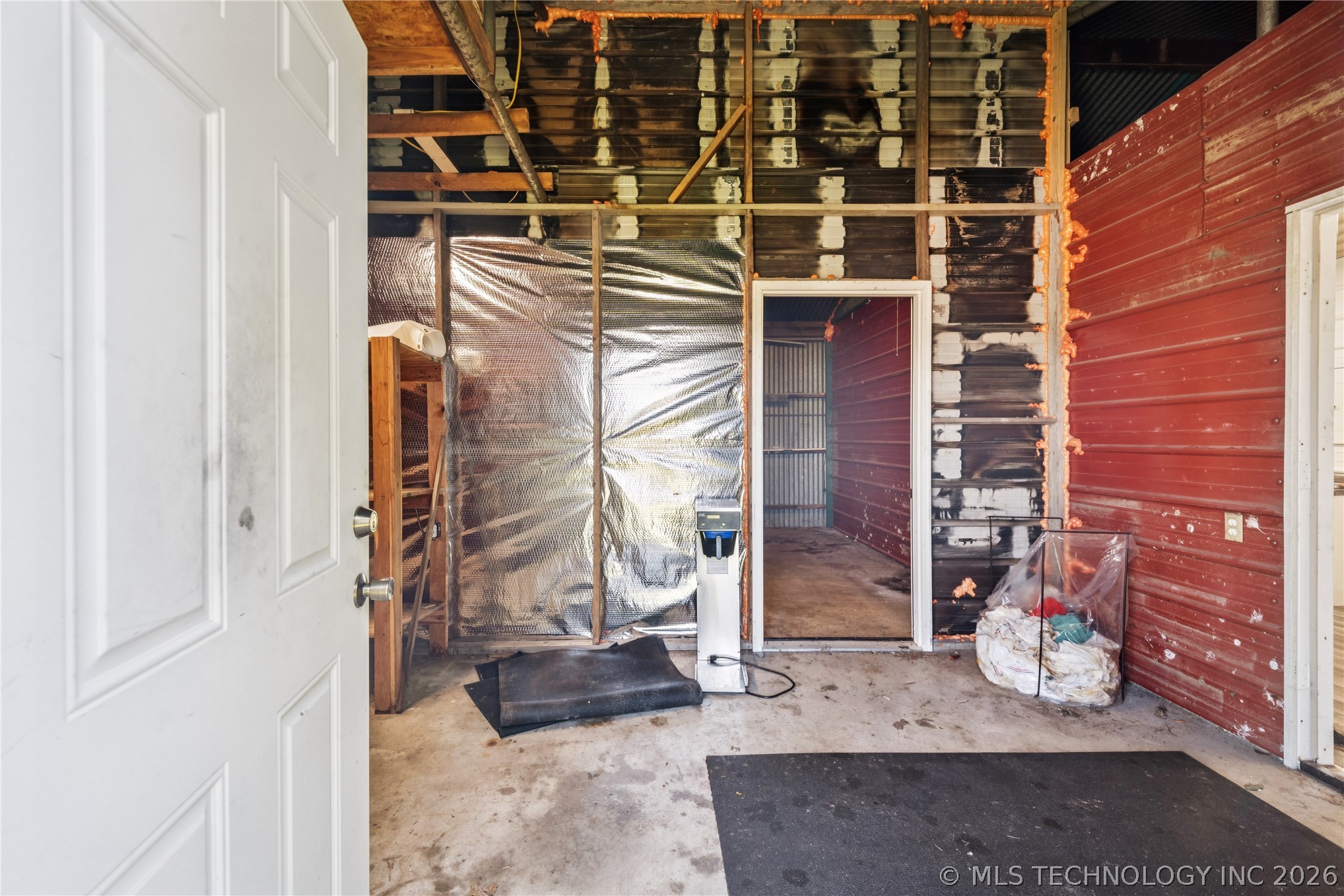 12015 S Poplar Street Property Photo 23