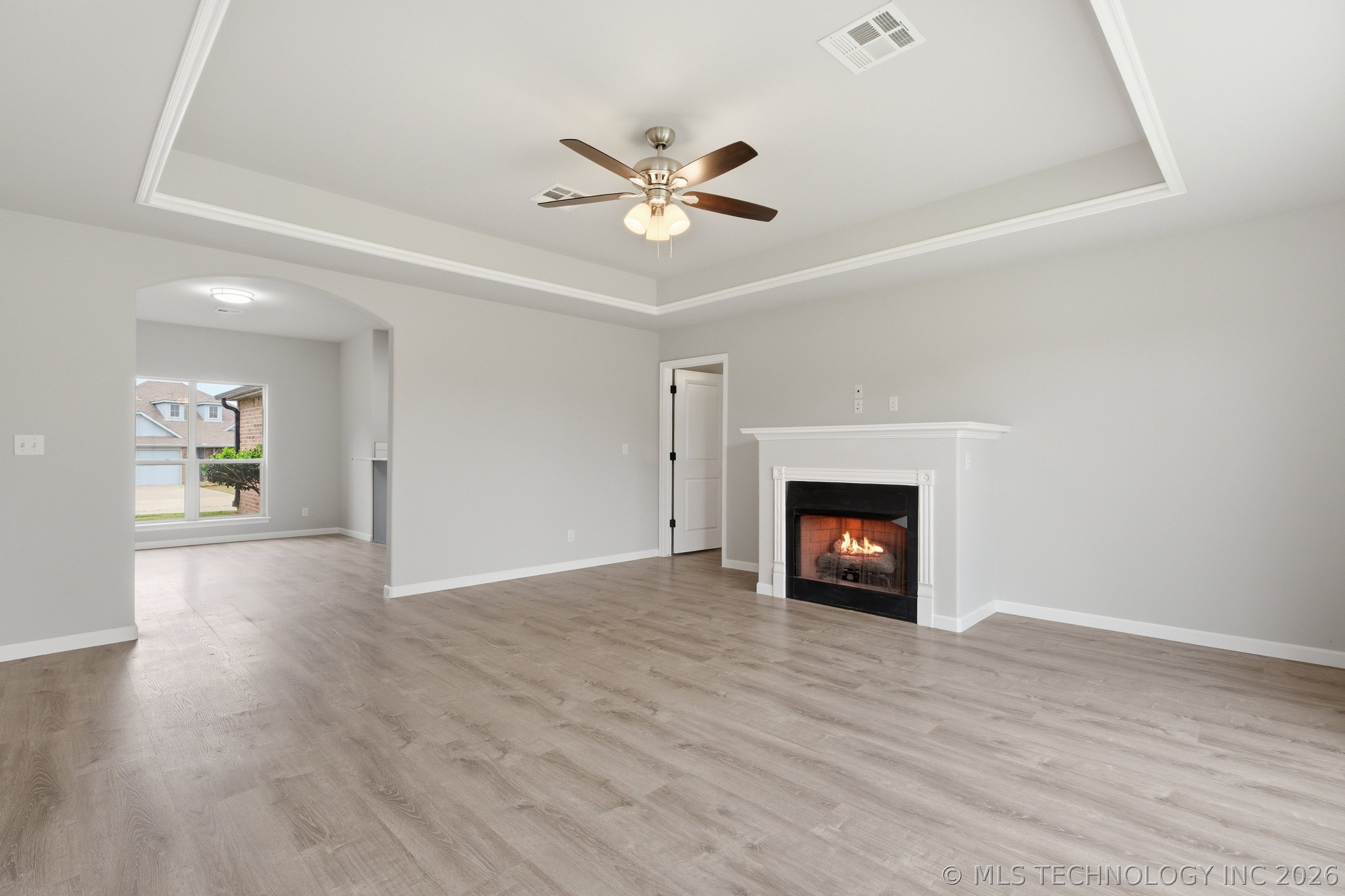 12426 E 129th Street N Property Photo 6