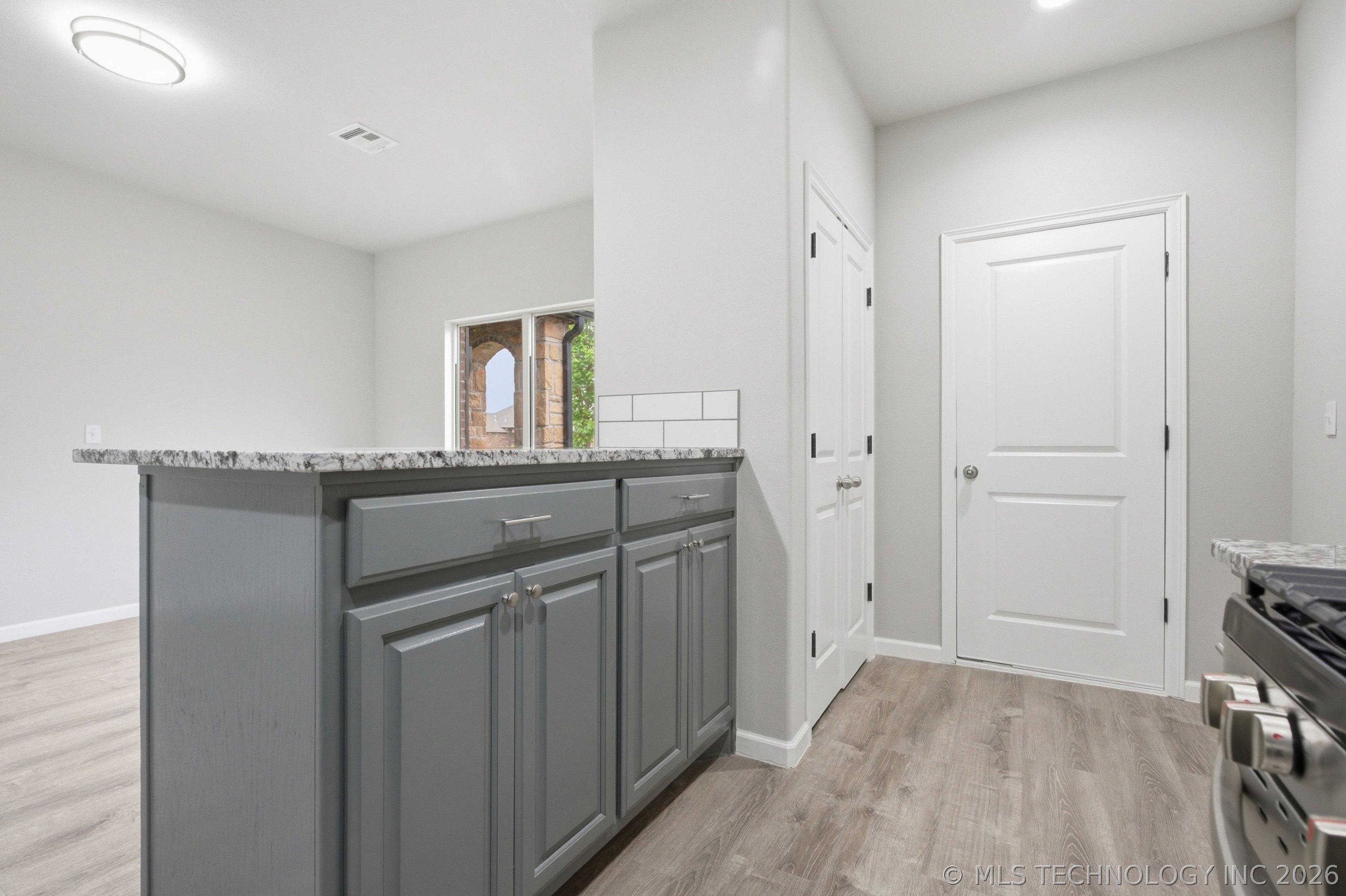 12426 E 129th Street N Property Photo 13
