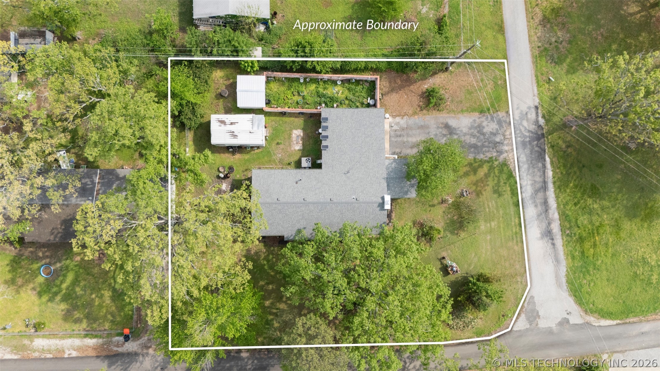 62521 E 252 Road Property Photo 24