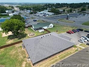 1111 Fayetteville Road Property Photo 10