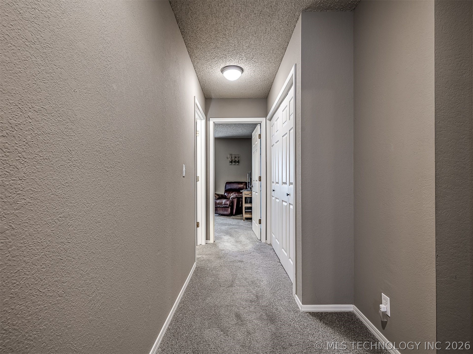 8212 S 84th East Avenue Property Photo 25