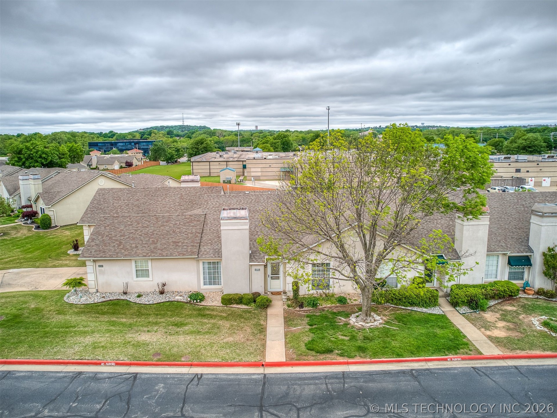 8212 S 84th East Avenue Property Photo 44