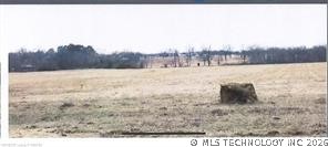 Paw Paw Property Photo 2