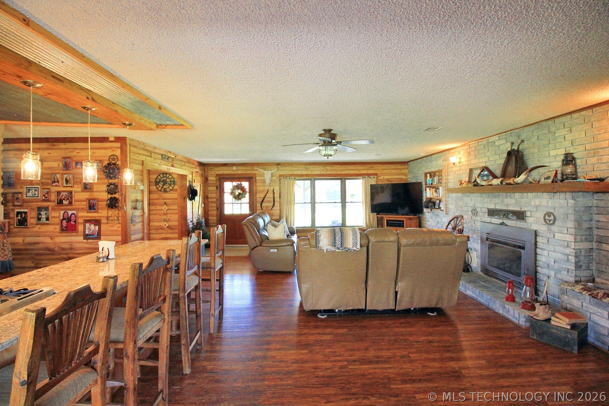 465501 E 800 Road Property Photo 4