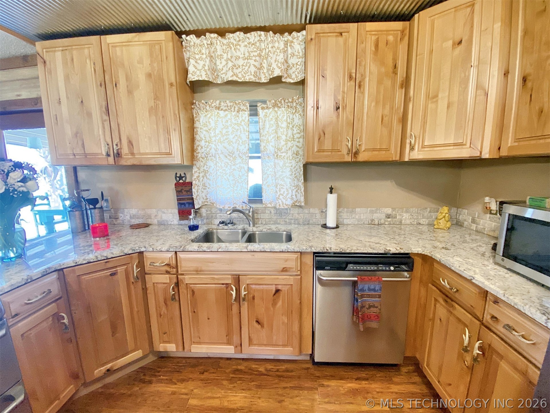 465501 E 800 Road Property Photo 7