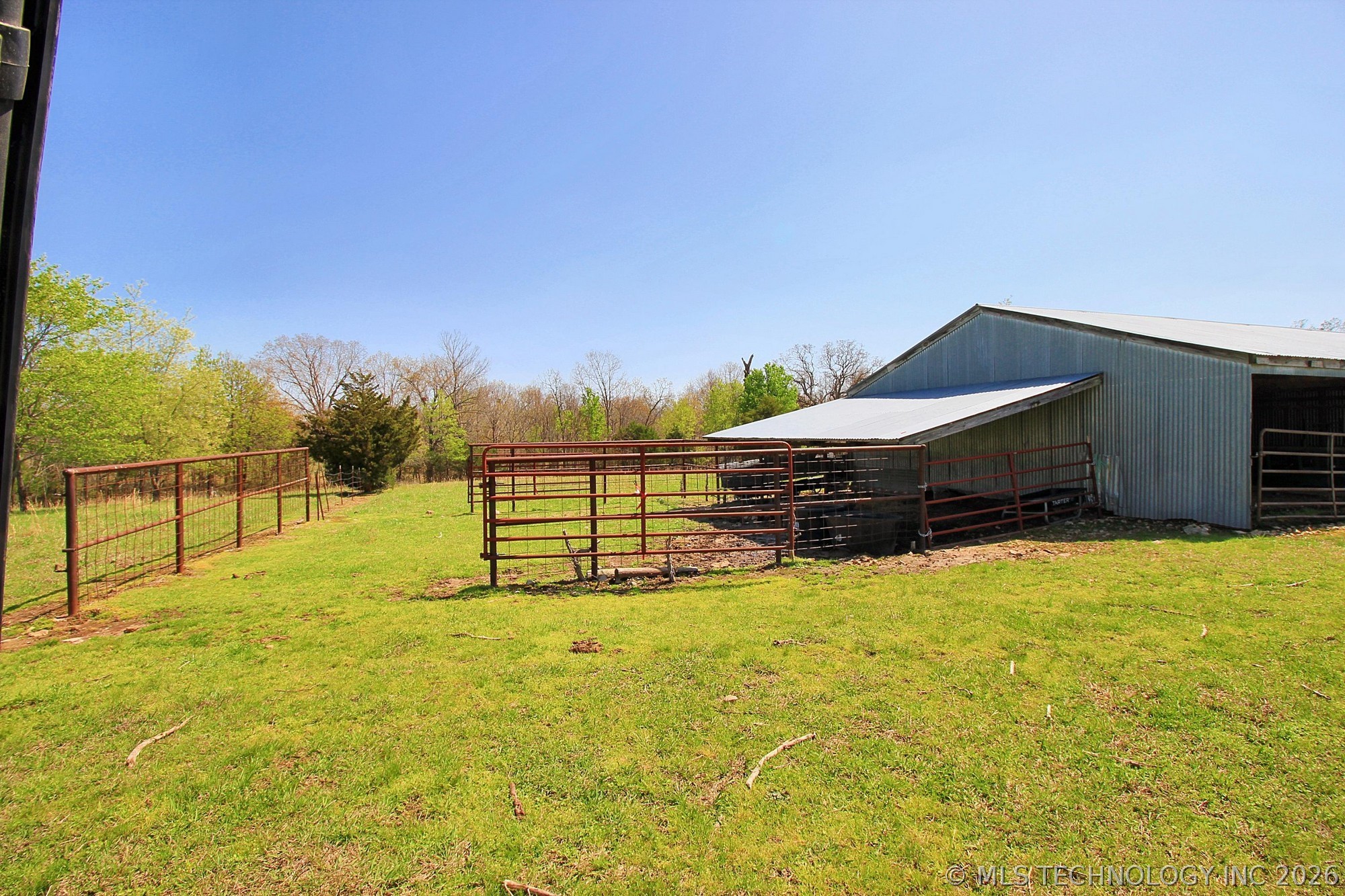 465501 E 800 Road Property Photo 40