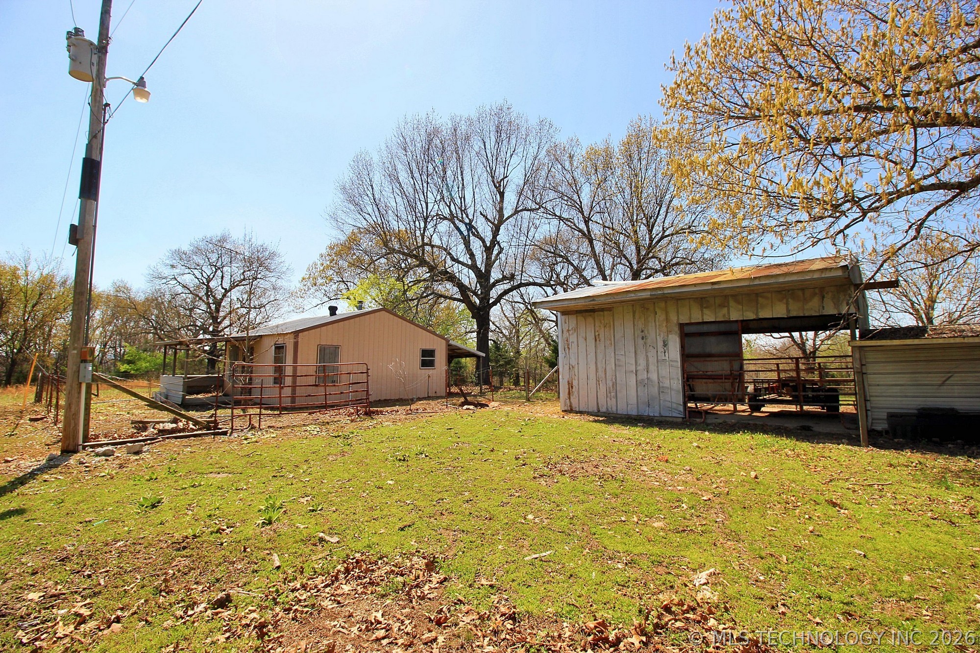 465501 E 800 Road Property Photo 43